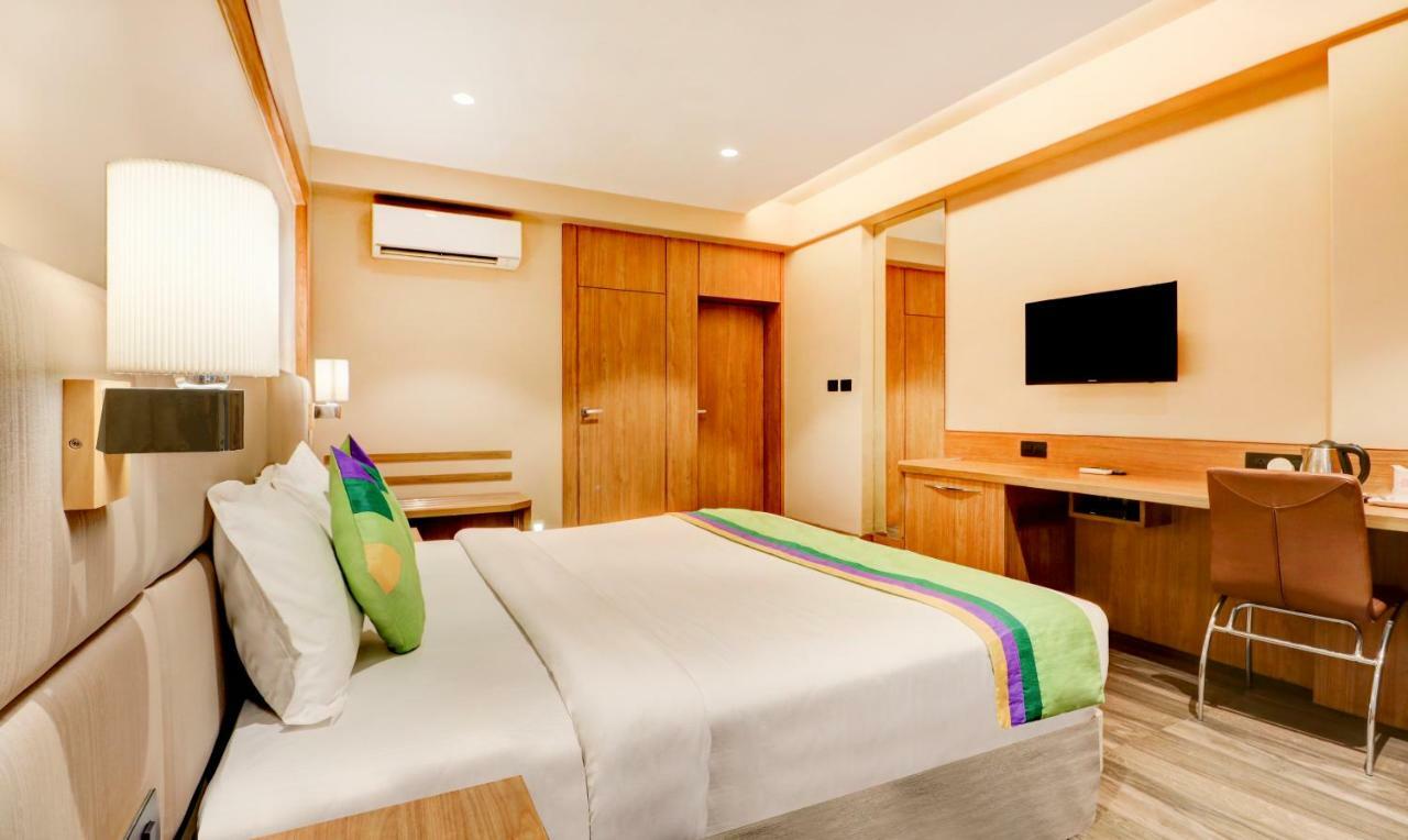 Treebo Radhe Palace Hotel 3*