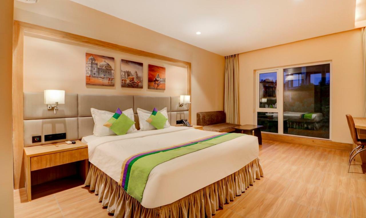 Treebo Radhe Palace Hotel